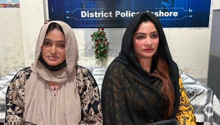 ফেসবুকে বিভ্রান্তিকর পোস্ট, মুচলেকায় মুক্ত দুই কনটেন্ট ক্রিয়েটার